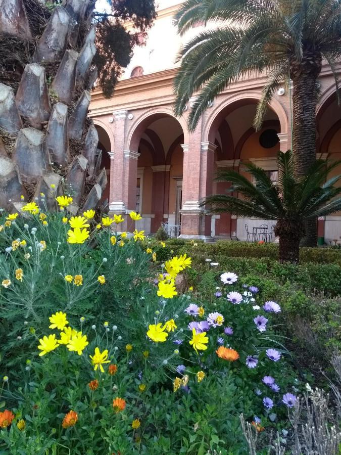 Casa S. Giuseppe Di Cluny Acomodação com café da manhã Roma Exterior foto