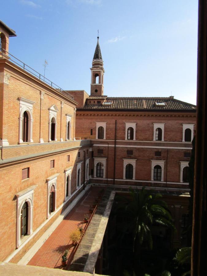 Casa S. Giuseppe Di Cluny Acomodação com café da manhã Roma Exterior foto