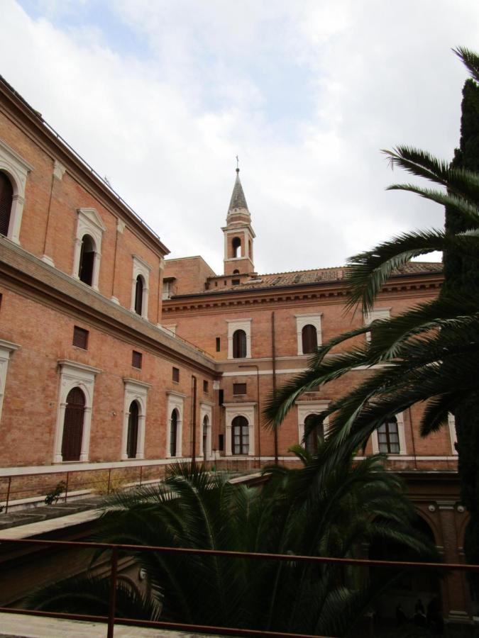 Casa S. Giuseppe Di Cluny Acomodação com café da manhã Roma Exterior foto